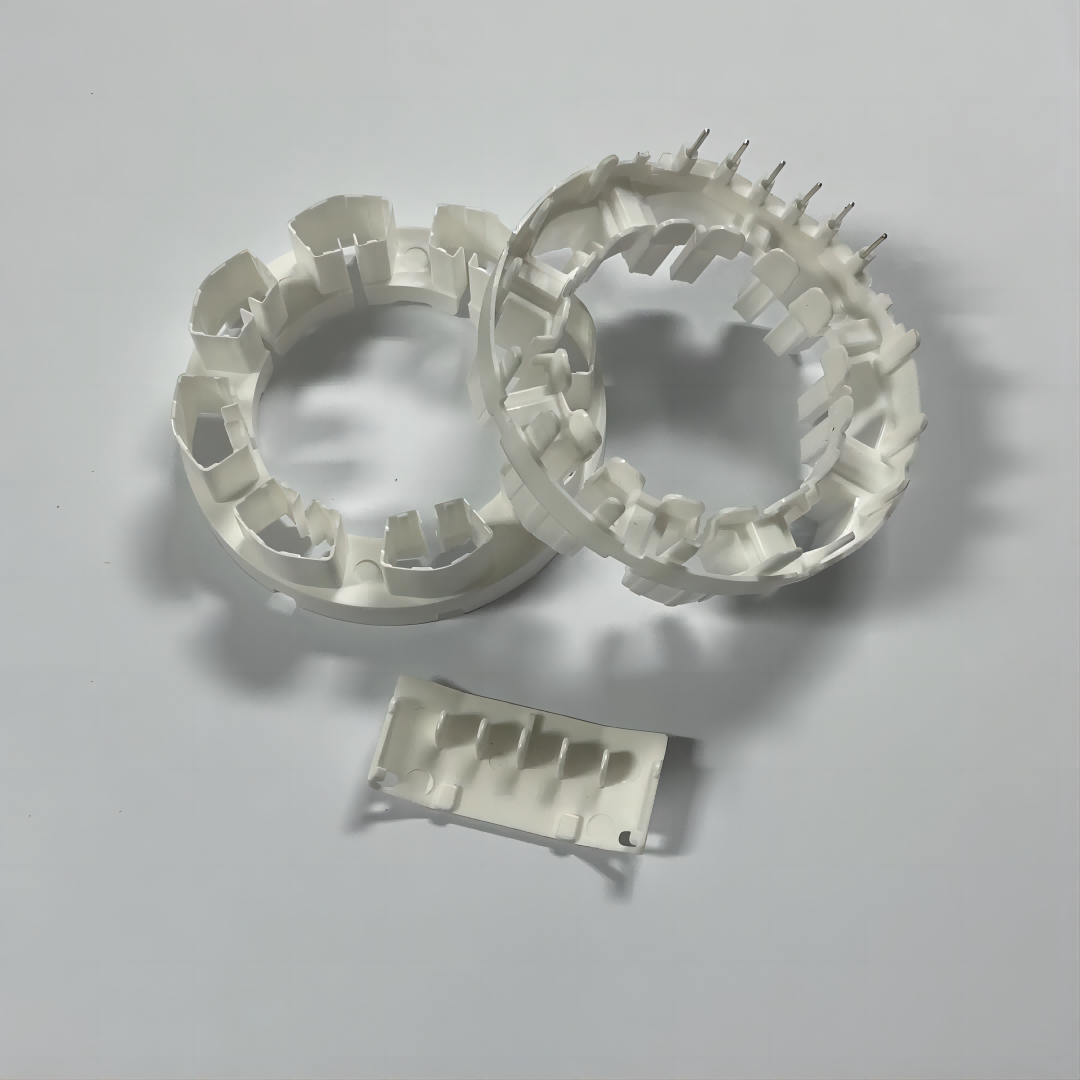 汽車用工程塑料有很多以往傳統材料沒有的優點